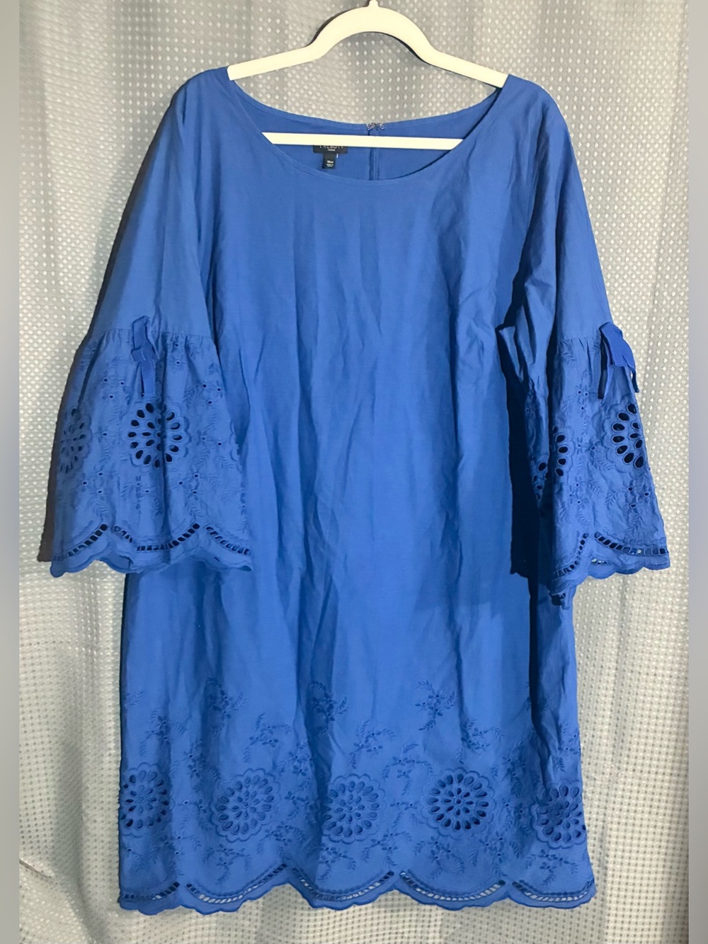Talbots Bright Blue Eyelet Dress Sz 16W scallops Bows Lined 3/4 Sleeve Cotton